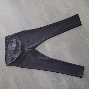Black Isabel Maternity jegging size M